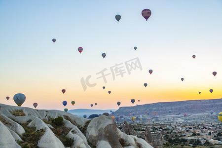土耳其热气球景观摄影图