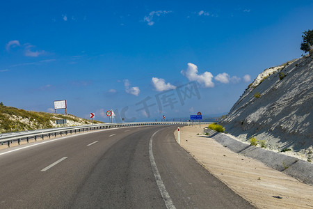 高速路道路蓝天摄影图