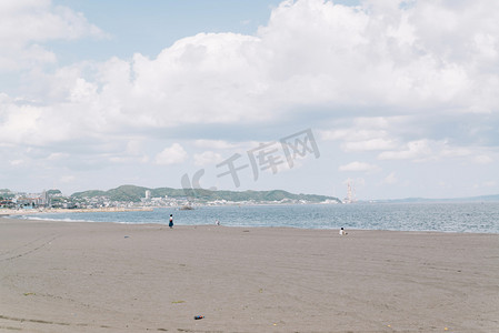 小岛原画摄影照片_日本神奈川夏天三浦海岸摄影图