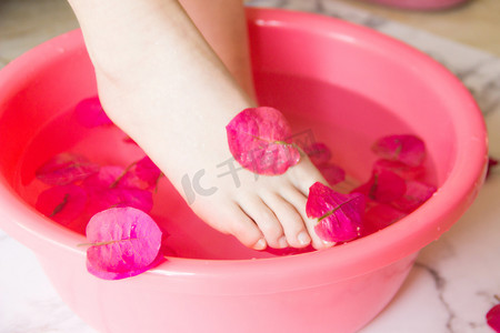 花瓣足浴泡脚