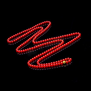 红色玛瑙项链水晶首饰摄影图