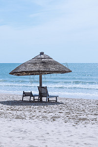 海南哈密瓜摄影照片_海边度假设备摄影图