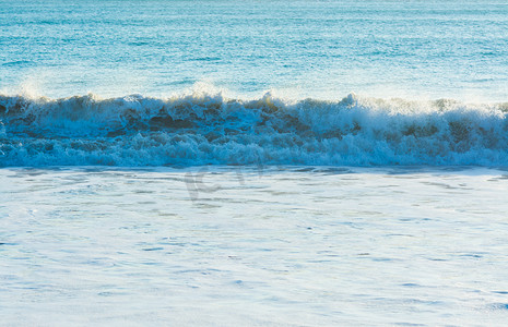 金巴兰大海浪花摄影图