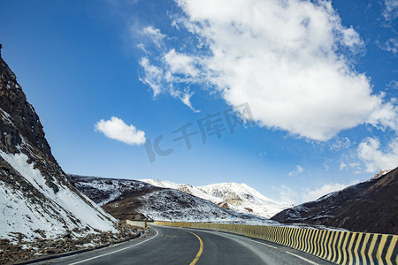 景区雪和山摄影图