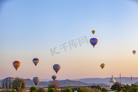 热气球风景摄影图