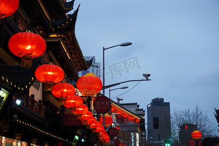 夜晚上海城隍庙灯会夜景摄影图