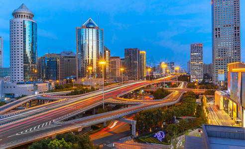 夜景北京cbd摄影照片_北京国贸cbd桥夜景摄影图