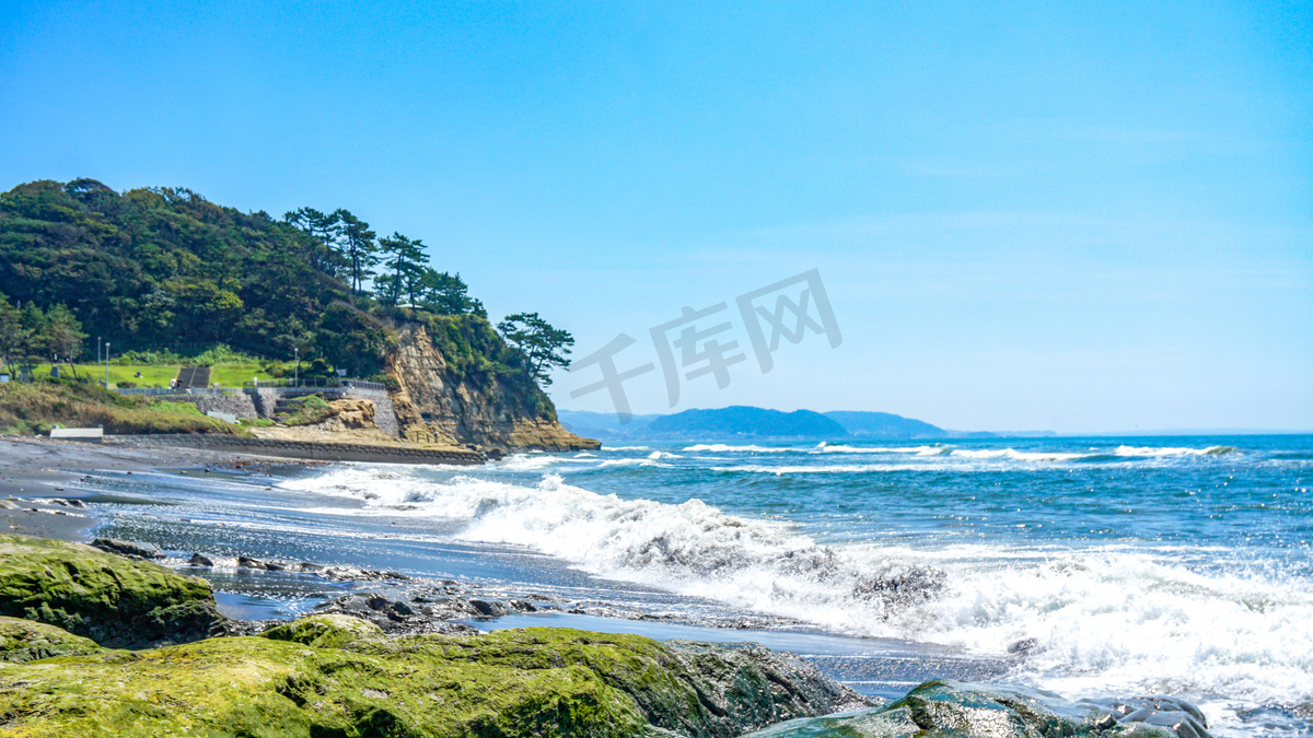 夏日镰仓湘南海岸海浪摄影图高清摄影大图 千库网 夏日镰仓湘南海岸海浪摄影图高清摄影大图 千库网