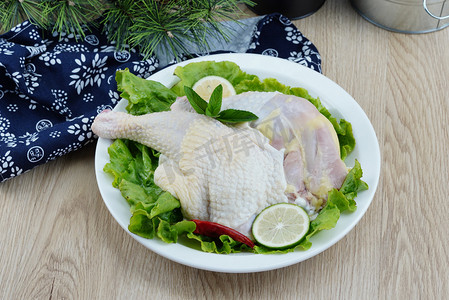 腿摄影照片_餐饮食材鸡肉摄影图