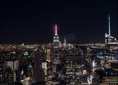 曼哈顿摄影照片_纽约曼哈顿帝国大厦夜景摄影图