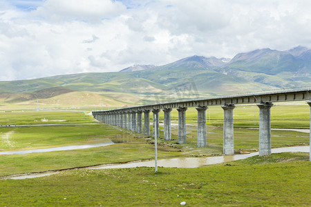 西藏旅游摄影照片_西藏青藏铁路摄影图