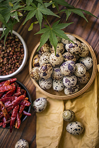 花椒鹌鹑蛋摄影图