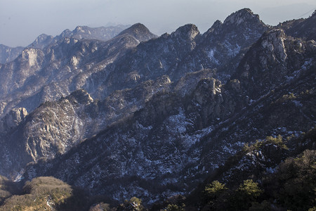 风景名胜尧山山峰自然风光摄影图