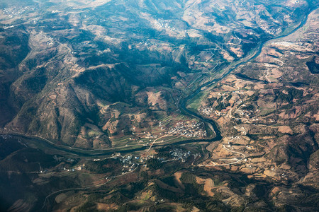 俯瞰俯视广阔壮丽山河大地摄影图