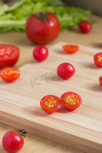 西红柿番茄摄影照片_小西红柿摄影图