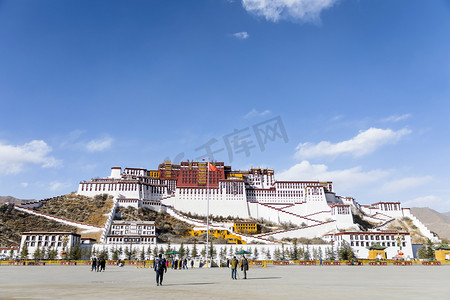 解放西藏摄影照片_布达拉宫广场摄影图