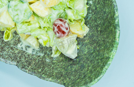 蔬菜水果沙拉摄影图