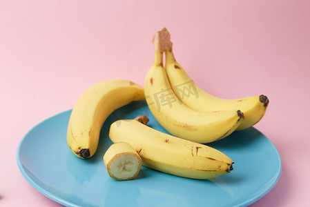 香蕉摄影照片_水果香蕉摄影图