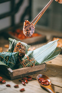 传统节日端午节粽子摄影图