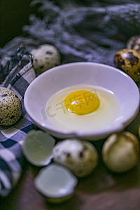 鹌鹑蛋摄影图