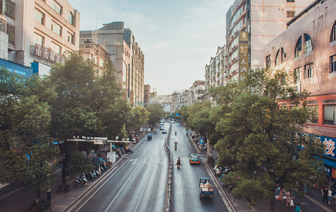 城市马路街道大街摄影图