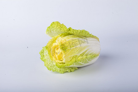 一颗新鲜大白菜摄影图