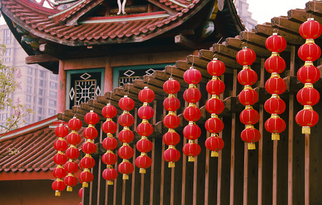 元宵节快乐快乐摄影照片_建筑背景摄影图摄影图