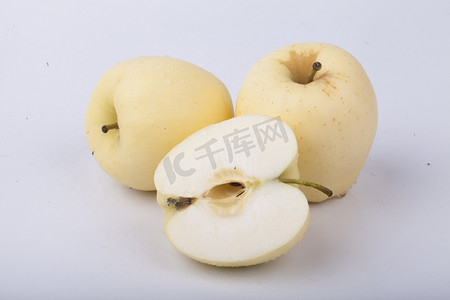 切开水果雪梨摄影图