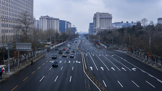 城市景观之车流道路图摄影图