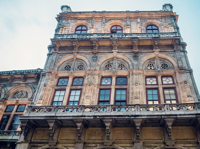 维也纳复古奢华建筑摄影图