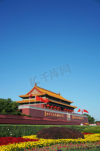 低价狂欢摄影照片_蓝天下北京天安门摄影图