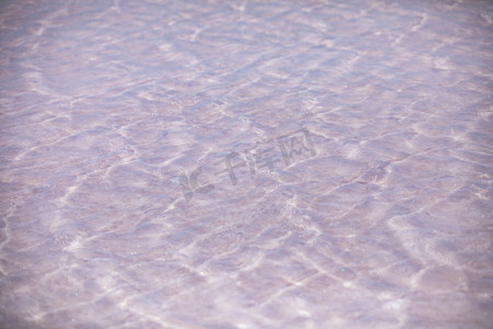 美丽图兹湖盐湖水面波纹摄影图