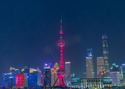 夜晚的上海摄影图