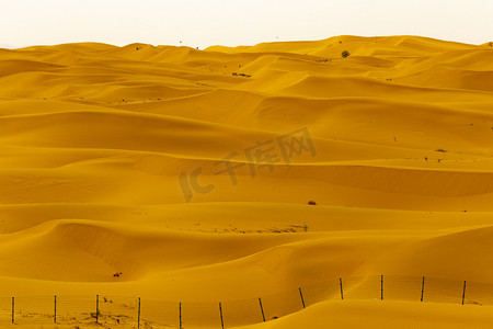 敦煌摄影照片_沙坡头沙漠摄影图