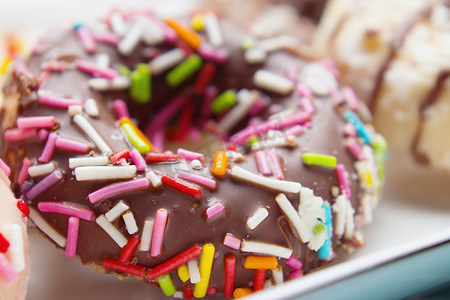甜甜圈糕点面包摄影图