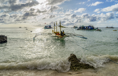长滩岛螃蟹船摄影图