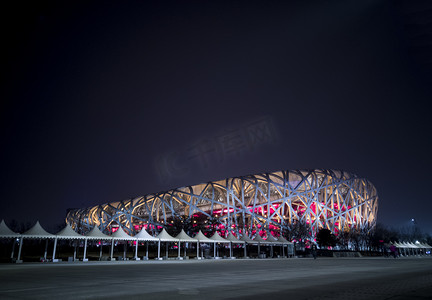北京鸟巢地标性建筑体育馆摄影图