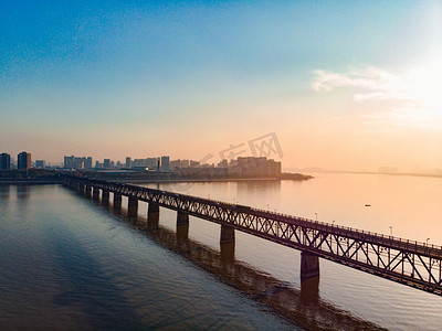 航拍杭州钱塘江大桥摄影图