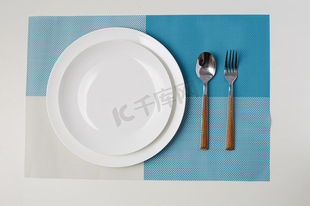 厨房工具餐具筷子勺子叉子摄影图