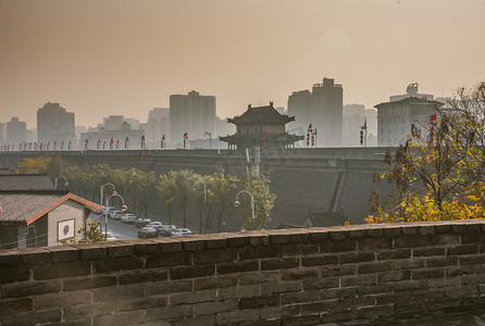 西安丝路欢乐世界摄影照片_西安城墙摄影图