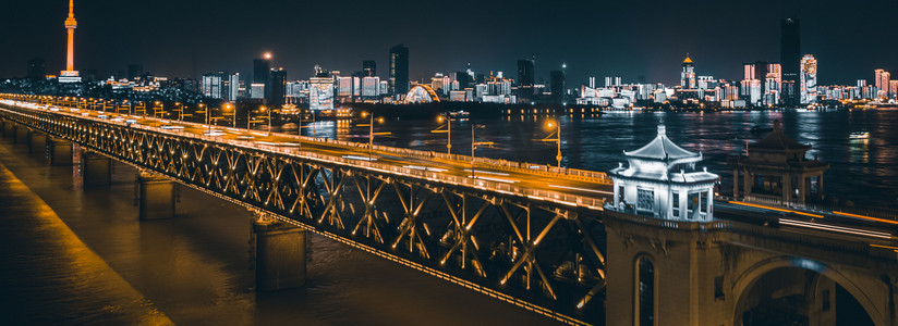 武汉长江大桥灯光秀摄影图
