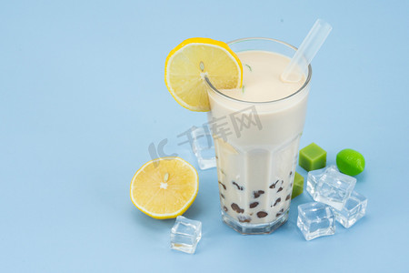 珍珠奶茶柠檬片摄影图