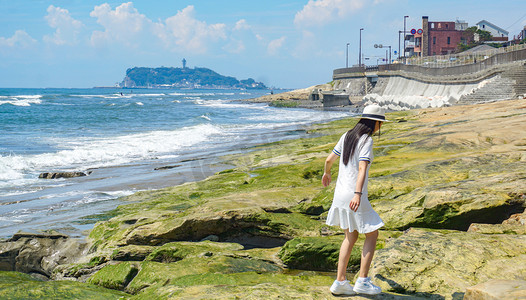 海滩美女摄影照片_海边美女女孩