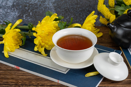 九月九摄影照片_九九重阳节茶饮菊花摄影图