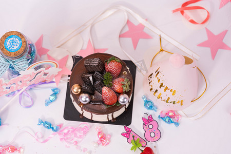 生日庆祝蛋糕礼物盒摄影图