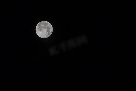 月光下的徽州摄影照片_月光月亮摄影图