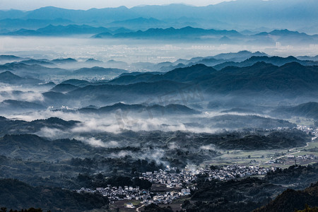 远山云海摄影图