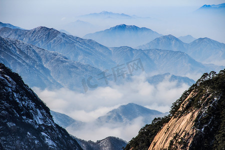黄山雪景云海摄影图