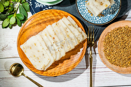 重阳节桂花摄影照片_桂花糕美食