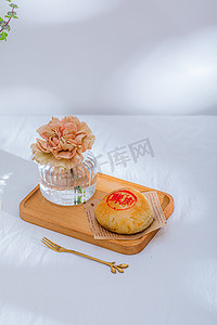 中秋美食月饼苏式摄影图